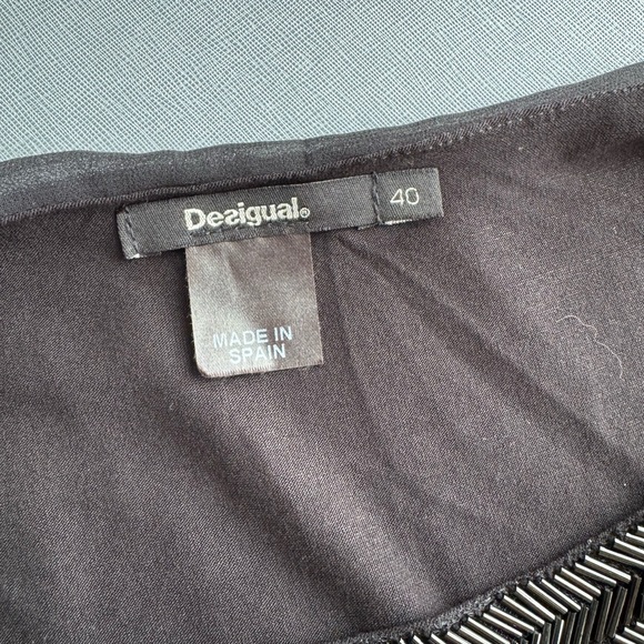 Incredibly versatile dress - Picture 3 of 3